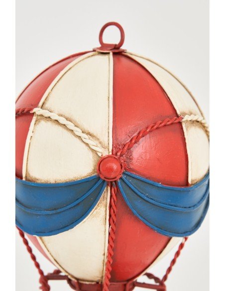 Globo con barca rojo
