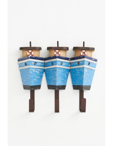 Percheros de madera diseño barco