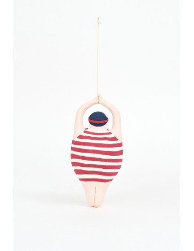  Figura de espalda de bañista 