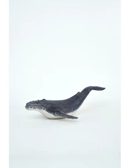  figura de ballena jorobada