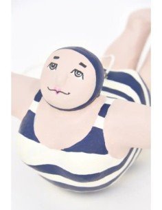 Bañista en papel maché pequeña  2