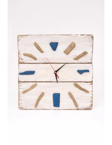 Reloj de madera costero 