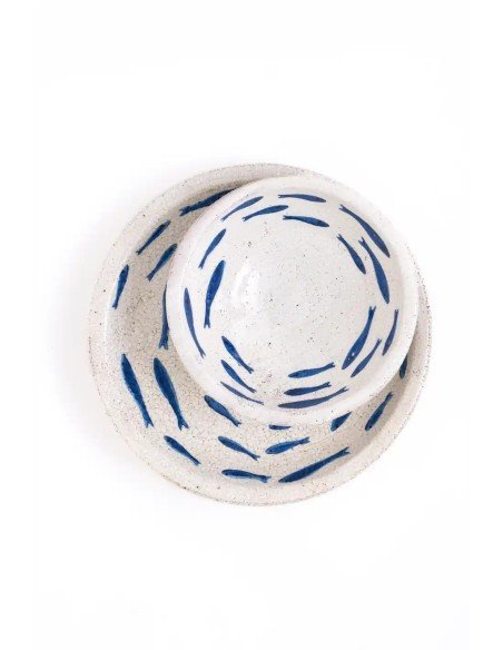  Plato en terracotta pared 