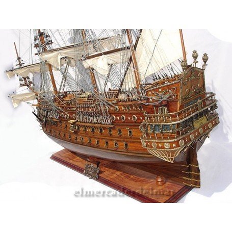 Maqueta naval del galeón español San Felipe