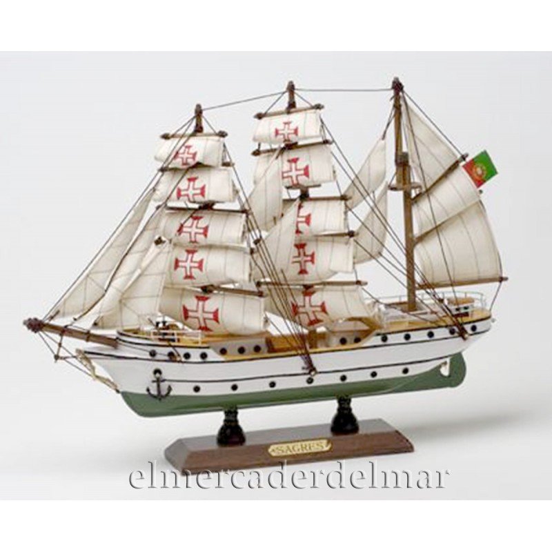 Maqueta naval buque escuela Sagres