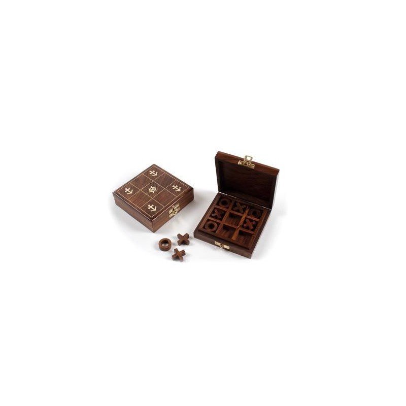 Caja con juego tres en raya en madera