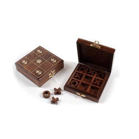 Caja con juego tres en raya en madera