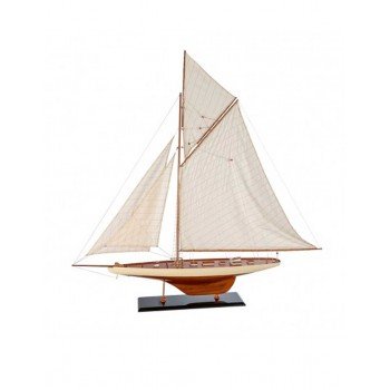 Velero moderno