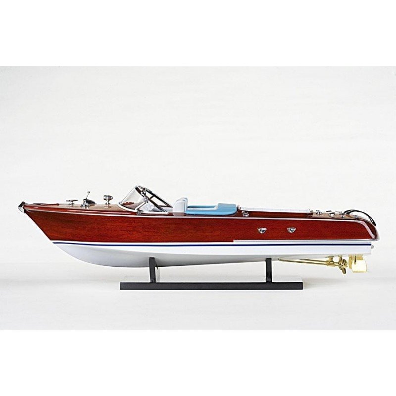 Maqueta naval de lancha motora
