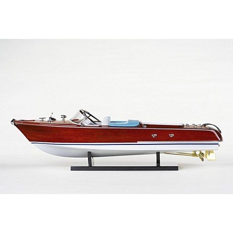 Maqueta naval de lancha motora